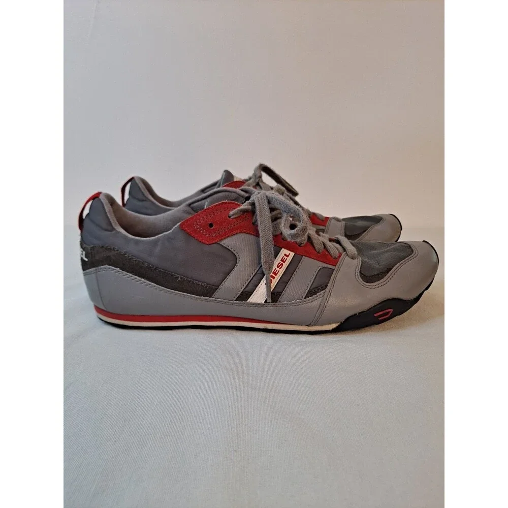 Diesel Mens Gunner Leather Sneakers Size 11 Y00326 Retro Gunmetal/Frost Grey/Red